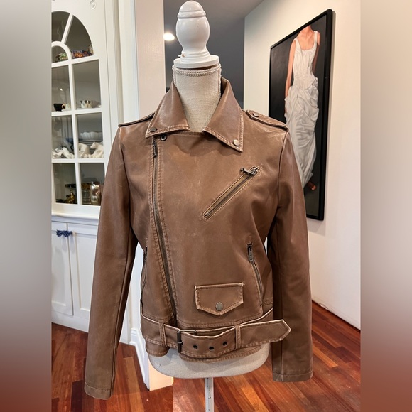 B. Coature Stylish Tan Vegan Leather Women's Jacket - Picture 1 of 5